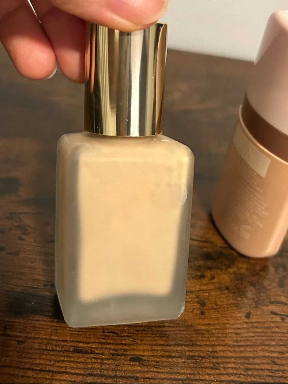 Estee Lauder Double Wear foundation and Lancôme Skin Idôle 3 Serum skin tint